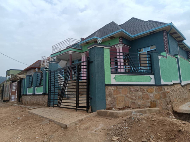 ndagurisha-inzu-nziza-iri-zindiro-kimironko-big-4