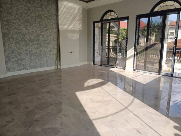 pm-002-gacuriro-gacuriro-unfurnished-house-for-rent-in-kigali-rwanda-with-swimming-pool-big-3