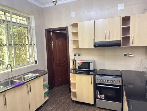 callwatsp-rb82-gacuriro-beautiful-furnished-apartment-for-rent-big-5