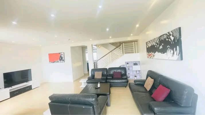 fully-furnished-apartment-for-rent-in-kimironko-on-tarmac-road-in-good-location-big-2