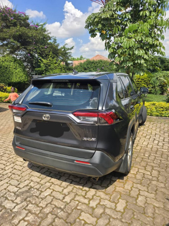 ep-100-car-type-rav-4-big-0