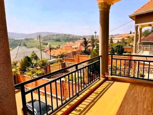 very-nice-house-for-rent-big-3
