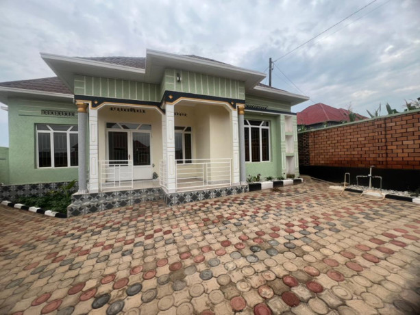 lovely-house-for-sale-in-kanombe-busanza-big-2