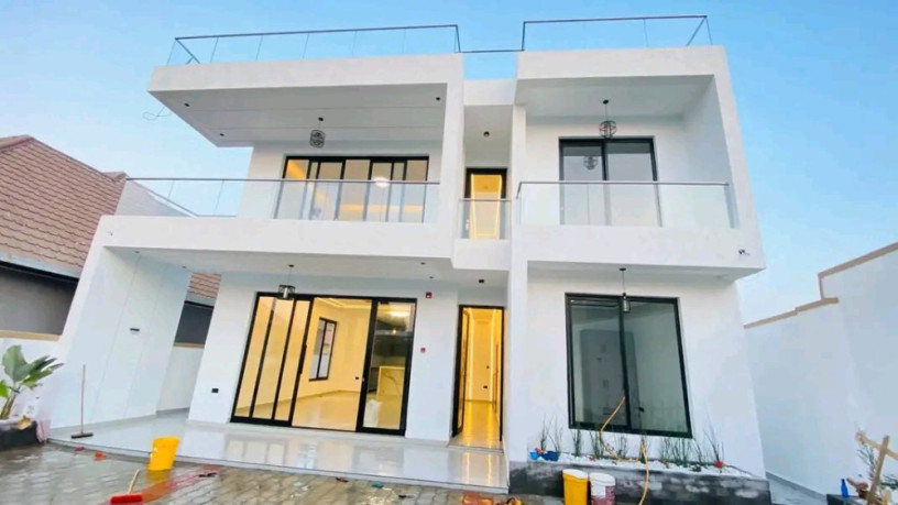 house-for-sale-kagarama-kicukiro-price-rwf-390000000-negotiable-prime-location-in-kagarama-beautiful-house-big-0