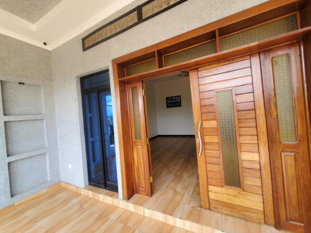 kigali-house-for-rent-in-kanombe-busanza-big-5