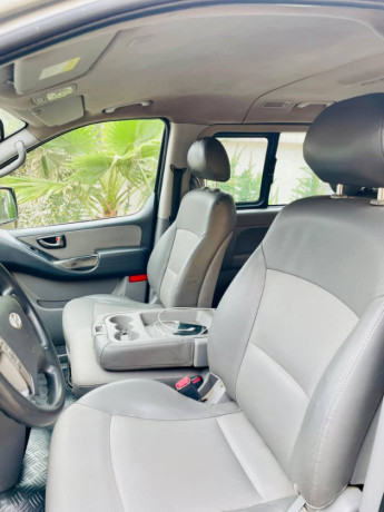 comfortable-reliable-passenger-van-perfect-for-travel-and-business-big-3