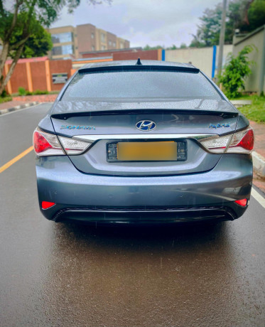 hyundai-sonata-big-0