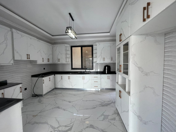 amazing-modern-home-for-sale-in-kibagabaga-big-2