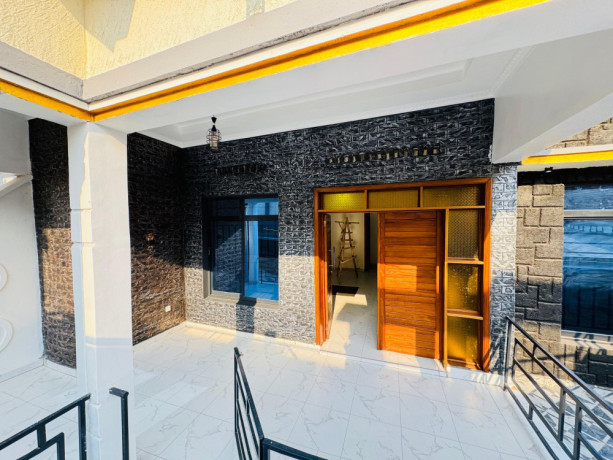 kigali-rwanda-house-for-sale-in-kabeza-rubirizi-big-2