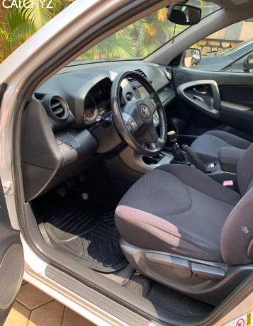toyota-rav4-manual-diesel-for-sale-big-3