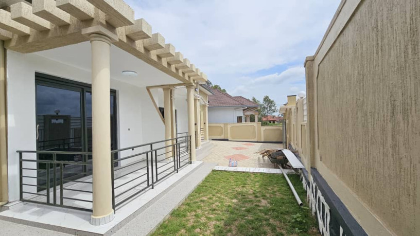 kigali-rwanda-house-for-sale-in-kagarama-big-3