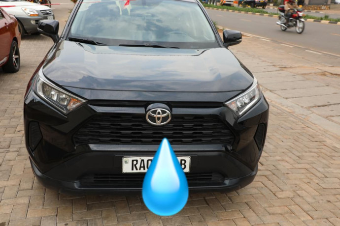 toyota-rav4-big-3