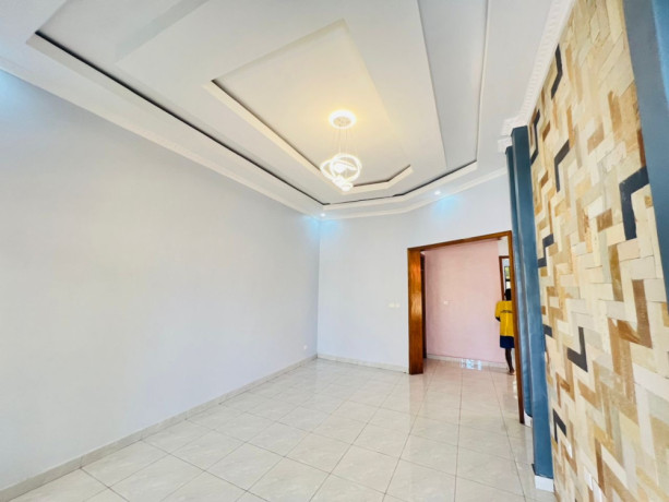 kanombe-house-for-sale-in-kigali-big-6