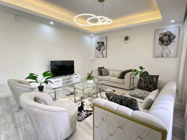 nyarutarama-beautiful-fully-furnished-apartments-for-rent-in-prime-neighborhood-big-3