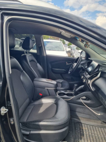 hyundai-tucson-big-1
