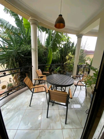 gacuriro-3bedrooms-apartment-for-rent-at-1000-in-good-location-big-0