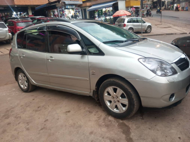 toyota-corolla-big-0