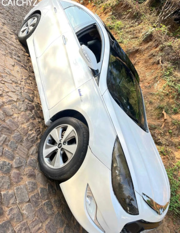hyundai-sonata-big-1