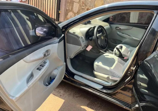 toyota-corolla-big-2