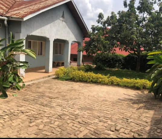 kacyiru-plot-for-sale-big-0