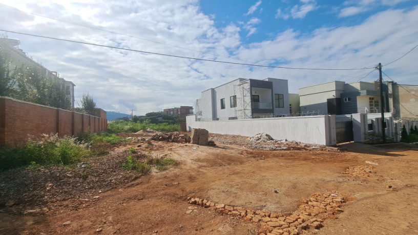 plot-for-sale-at-kinyinya-vip-big-1