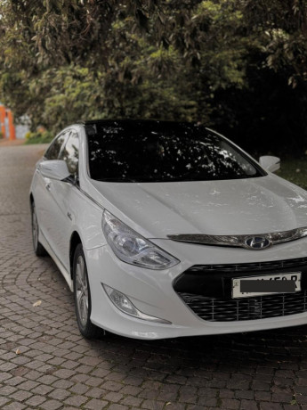 bere-352-cm-hyundai-sonata-in-good-condition-is-available-for-sale-250780675812-big-0
