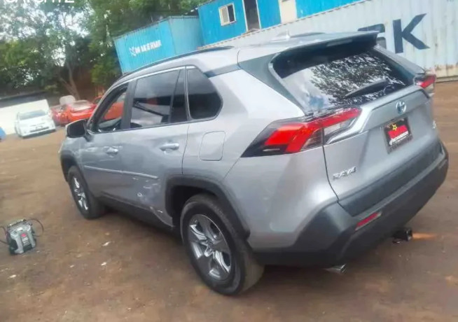 toyota-rav4-hybrid-2022-for-sale-big-3