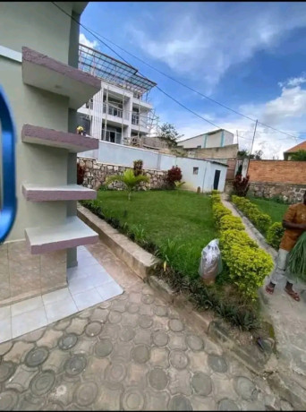 kibagabaga-fully-furnished-3bedrooms-house-for-rent-at-700-in-good-location-big-1