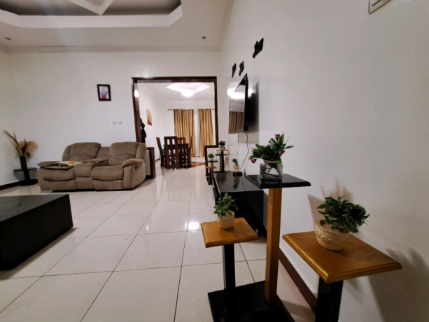 kimironko-modern-house-for-sale-in-kigali-big-8