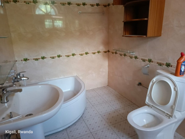 kibagabaga-house-for-sale-in-kigali-big-8