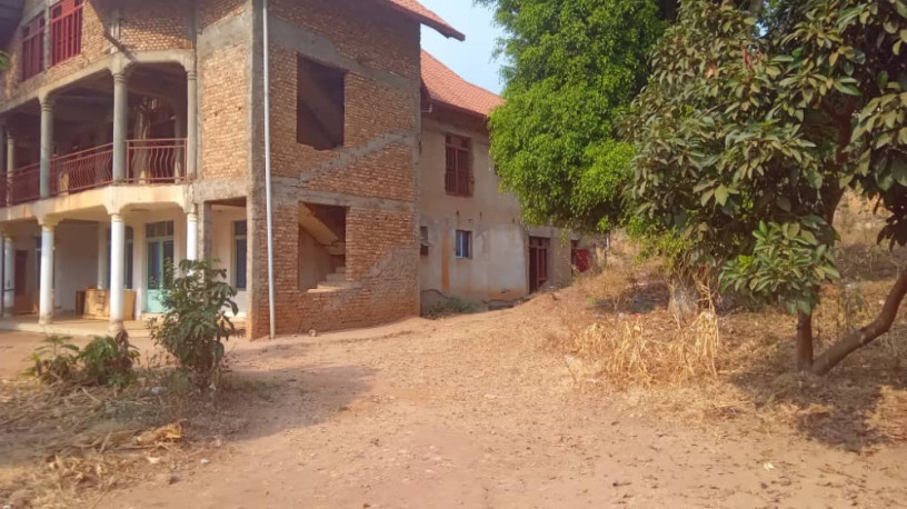 kigali-unfinished-house-for-sale-in-kagugu-big-1