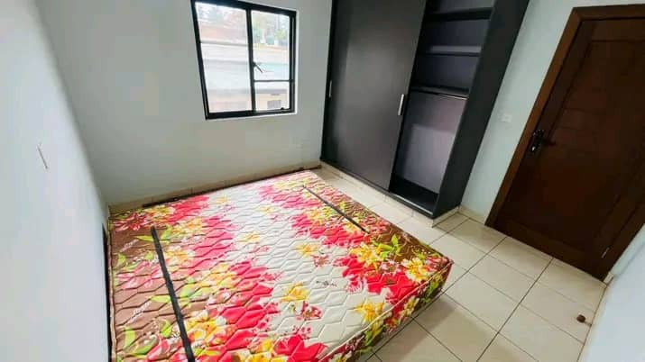 3-bedrooms-with-wardrobes-3-bathrooms-big-7