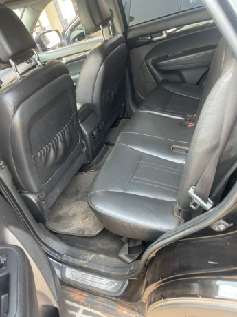 hyundai-santafe-big-3