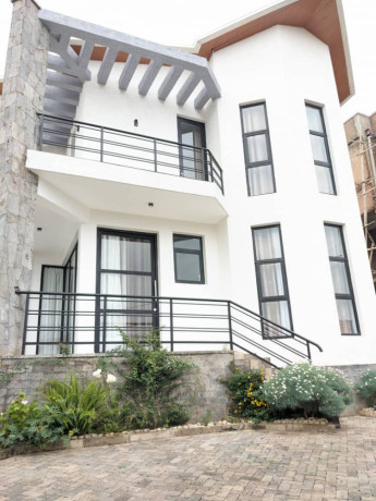tb027-kibagabaga-kibagabaga-very-big-and-nice-unfurnished-house-for-rent-big-0