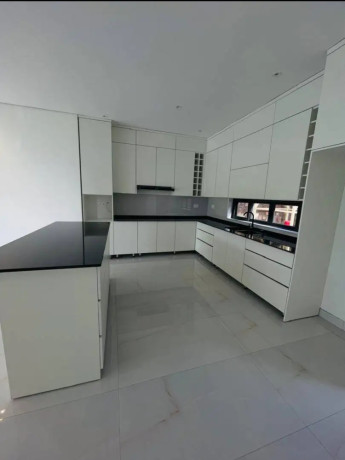 kibagabaga-kigali-amazing-big-villa-for-sale-at-400millions-tel-big-7