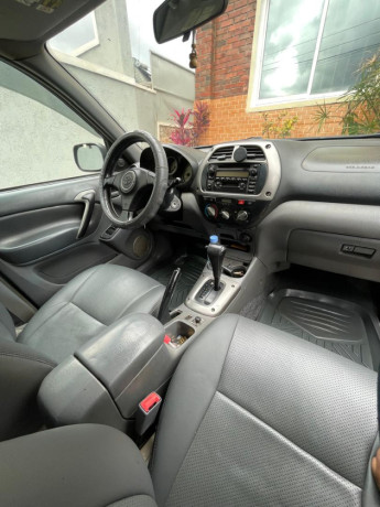 toyota-rav4-big-1