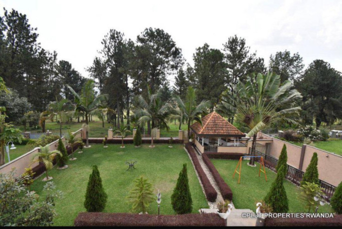 nice-full-furnished-house-for-rent-with-big-garden-in-nyarutarama-big-8