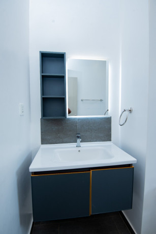 kigali-furnished-2-bedrooms-apartment-for-rent-in-rebero-at-isange-big-9