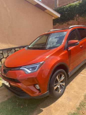 toyota-rav4-big-2