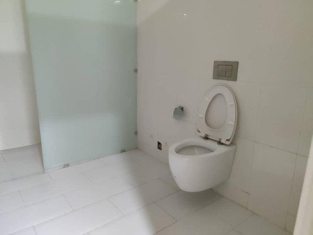 prime-luxury-property-for-sale-nyarutarama-vip-location-big-6