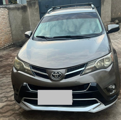 toyota-rav4-big-0