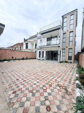 kibagabaga-5bedrooms-house-for-sale-at-450m-in-good-location-big-0