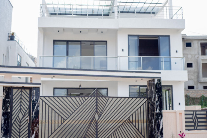 tb008-kibagabaga-kibagabaga-very-big-and-beautiful-house-for-sale-big-13