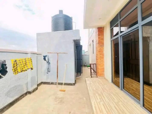 kibagabaga-near-hospital-unfurnished-new-house-for-rent-big-12