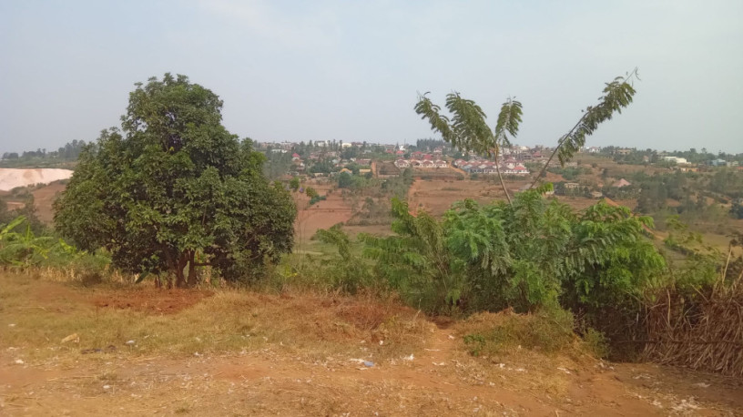 plot-for-sale-in-ndera-on-auctioncyamunara-big-1