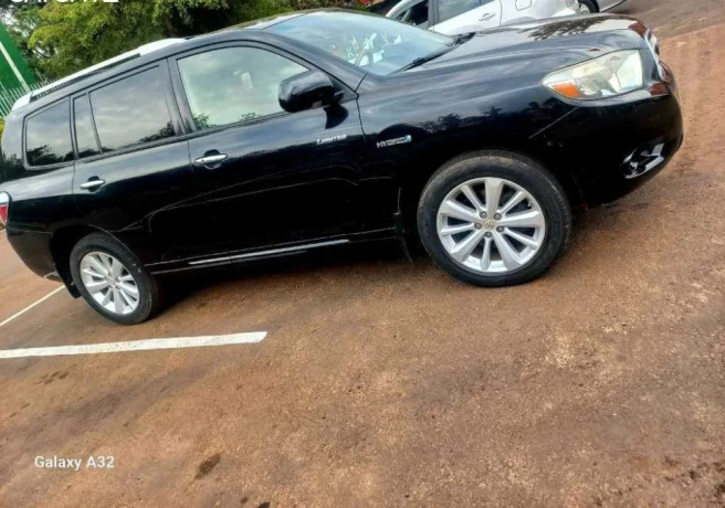 toyota-highlander-big-1