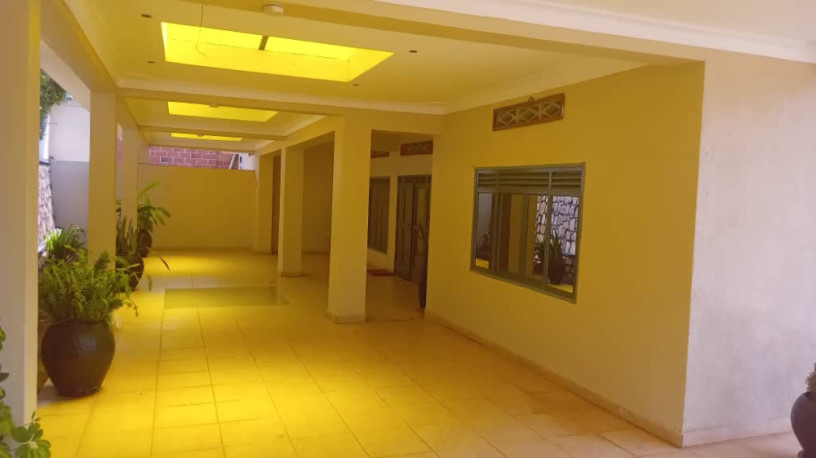 remera-near-rdb-villa-house-for-sale-with-1509sqm-on-tarmac-road-at-250m172-000usd-big-3