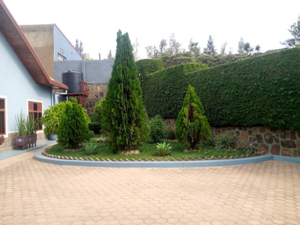 sm116-kibagabaga-kibagabaga-full-furnished-and-nice-house-for-rent-in-kigali-rwanda-big-5