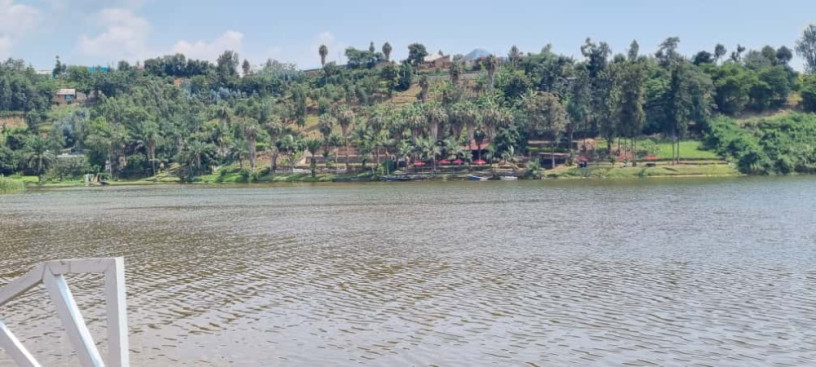 giggest-land-for-sale-please-contact-me-big-1