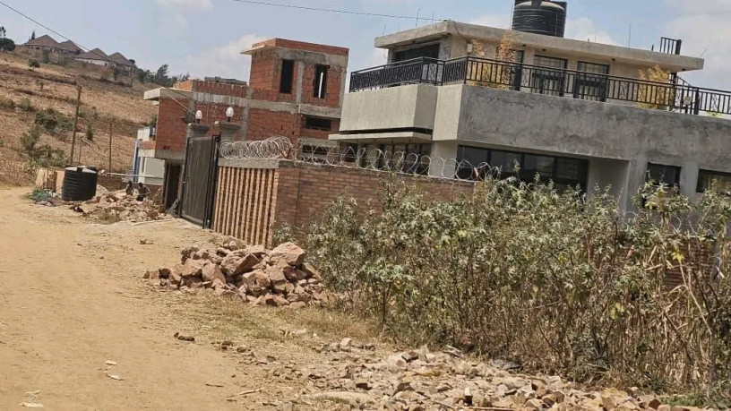 kanombe-busanza-residential-plot-for-sale-35milion-big-0